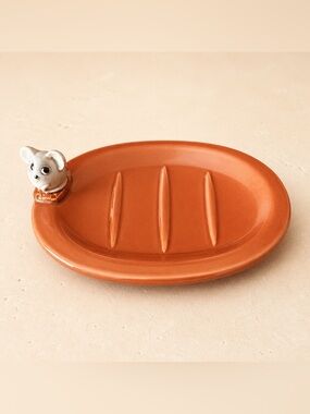 Whimsical Ceramic Orange Soap Dish with Mouse Accent